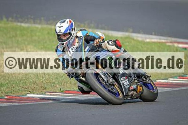 spof8318 | Professionelle Fotos von Sportveranstaltungen, aber auch Hochzeiten und anderen Events. - Realisiert mit Pictrs.com