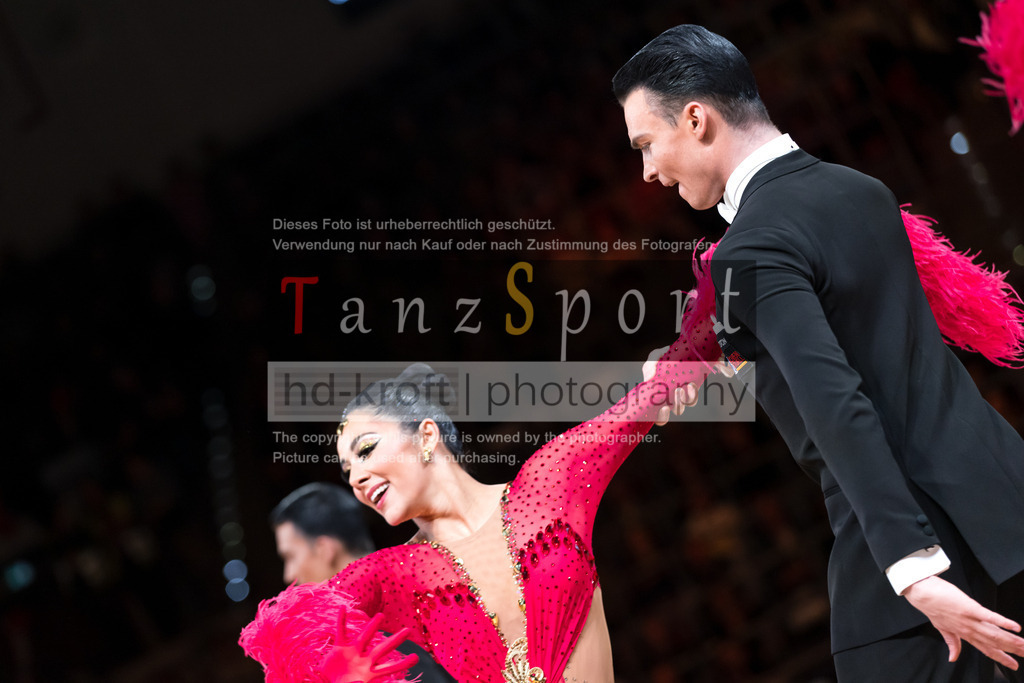 20241109_DM-Formationen_6871 | Tanzsportbilder, Standardtanz, Lateintanz, WDSF, DTV, LTVB, dancecomp, goc, hessen tanzt, blaues band der spree, walzer, tango, wiener walzer, slowfox, quickstepp, samba, rumba, cha-cha-cha, paso doble. jive, hd-kroft photography, turniertanzsport