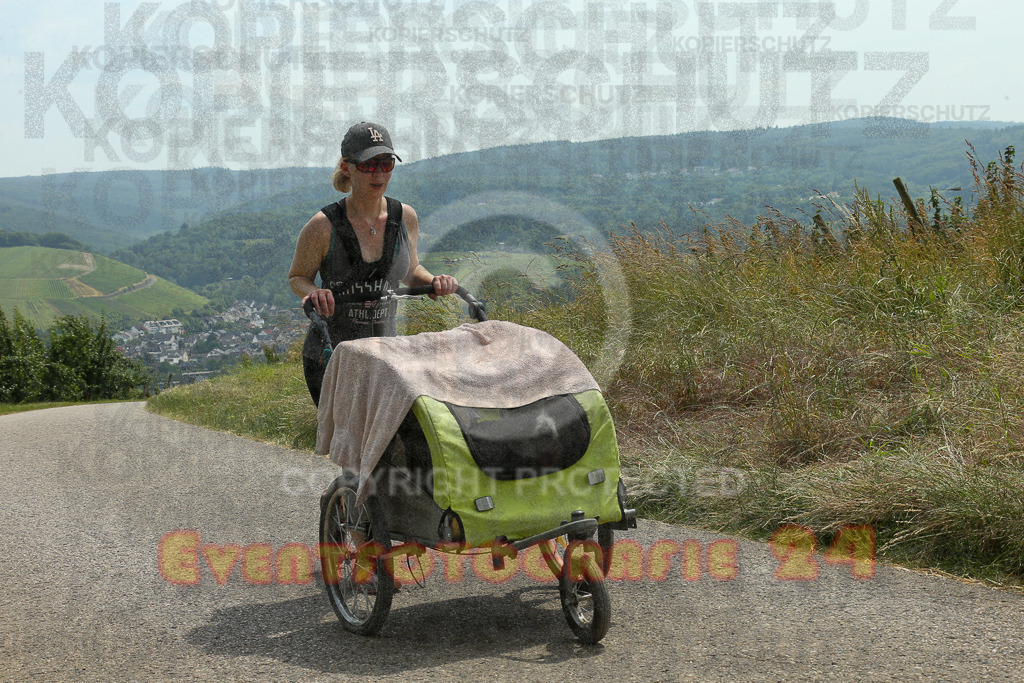 250614_1427_EX1_0789 | Sportfotografie im Rhein-Sieg Kreis, Köln, Bonn, NRW, Rheinland Pfalz, Hessen, etc. Unser Tätigkeitsfeld umfasst den Laufsport vom Volkslauf über den Marathon, Duathlon, Triathon bis zum Ultralauf wie Kölnpfad Ultra oder Schindertrail.
