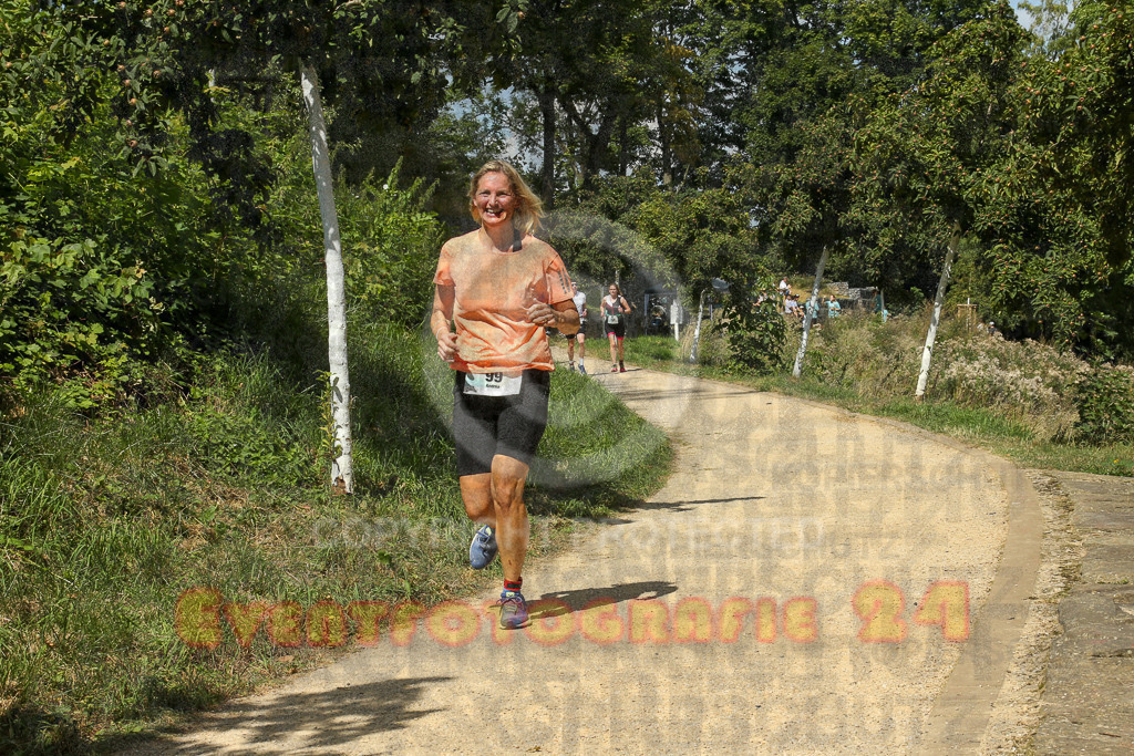 250824_1246_EX1_0444 | Sportfotografie im Rhein-Sieg Kreis, Köln, Bonn, NRW, Rheinland Pfalz, Hessen, etc. Unser Tätigkeitsfeld umfasst den Laufsport vom Volkslauf über den Marathon, Duathlon, Triathon bis zum Ultralauf wie Kölnpfad Ultra oder Schindertrail.