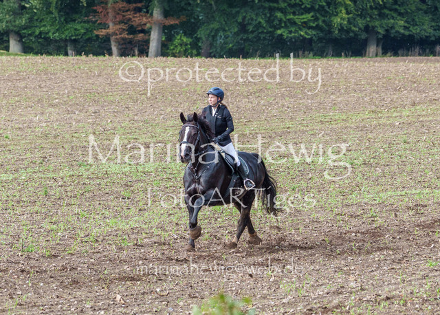 Jagd Perdoel 26 Sony-04103_MarinaHewig | Fotografie, FotoArt, PferdesportArt, Pferdesportfotografie, Landschaftsfotografie, Reisefotografie, Reise, Pferde - Realisiert mit Pictrs.com