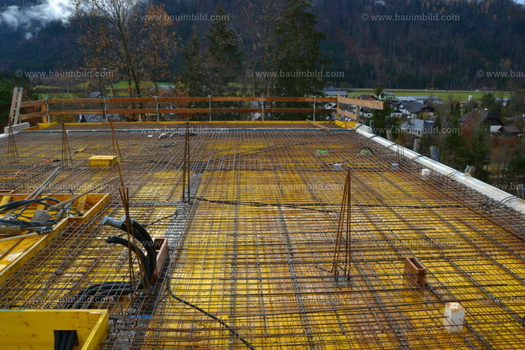 bib-lg17-elektroinstallation-0064 | Nach LV-Leistungsgruppen sortierte Detailfotos über den Bau eines Hauses. Alle Hausbau-Bilder direkt vom Urheber und Autor der Website Haus-Selber-Bauen.com