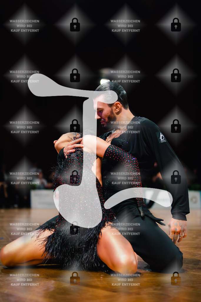 GOC 2025 - WDSF GrandSlam Latin 17th (59) Bartosz Lewandowski _ Anna Walachowska (Poland)-2025-08-23-1646 | Webshop for digital downloads and prints of dance sport, event & show photographer Julian Link - Realisiert mit Pictrs.com