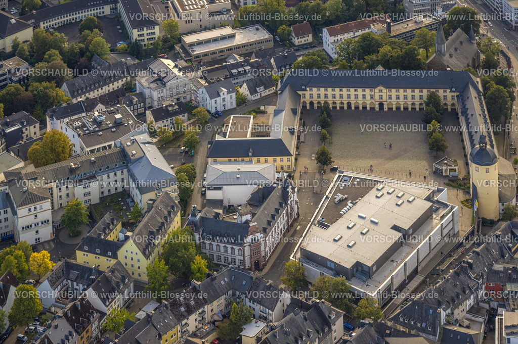 Siegen230912596 | Luftbild, Universität Siegen - Campus Unteres Schloss, Siegen-Kernband, Siegen, Siegerland, Nordrhein-Westfalen, Deutschland