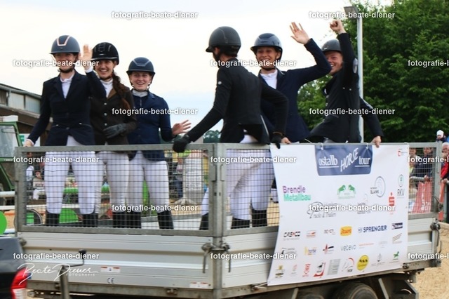 OHT1001 | Fotografie, Tiere, Hunde, Katzen, Pferde, Sportfotografie, Fotosession, Tierfotografie, Turnierfotografie, Fotografin, Fotograf - Realisiert mit Pictrs.com