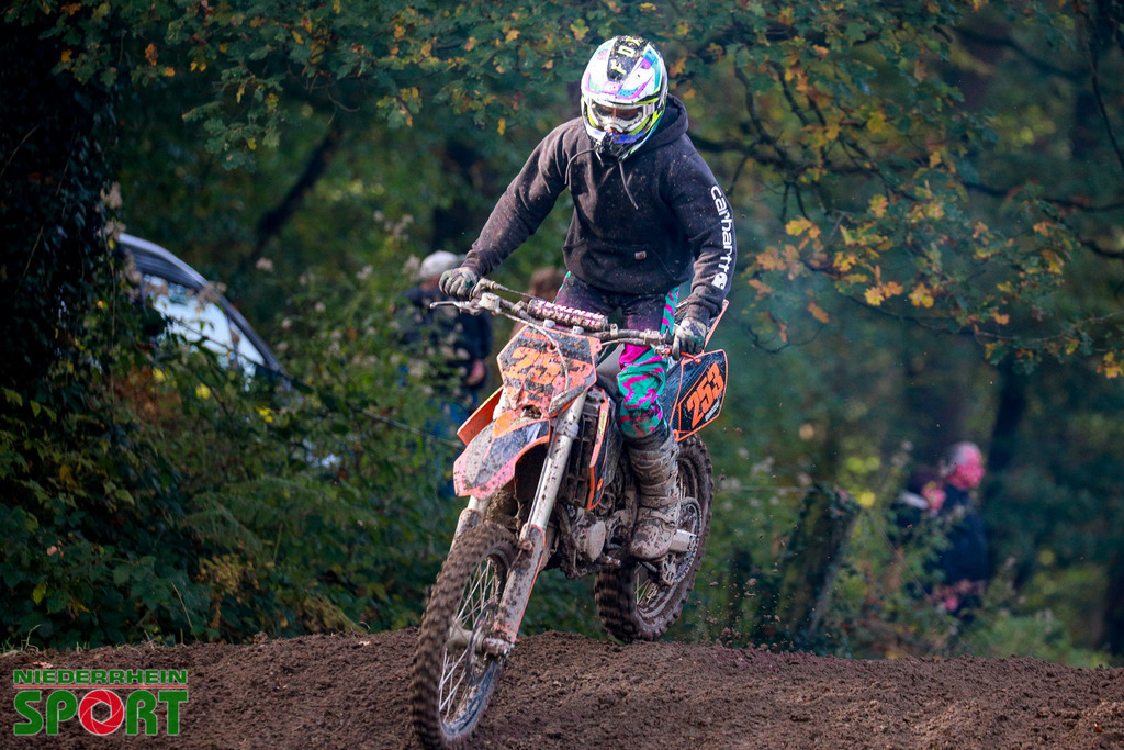 OpenTrack2024_Sonntag_Hobbyfahrer_164 | Bildergalerie von Sport-Ereignissen aber auch von weiteren spannenden Dingen - nicht nur vom Niederrhein. In Anlehnung an den bekannten Spruch von Hanns Dieter Hüsch heißt das Motto: "Niederrhein ist überall".  - Realisiert mit Pictrs.com