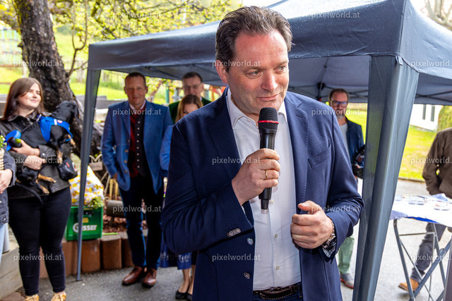 Verleihung des Ehrenzeichen des Landes an Hanebauer ÖR Johann Kraßnig sen. | Bildershop von pixelworld.at - Realisiert mit Pictrs.com