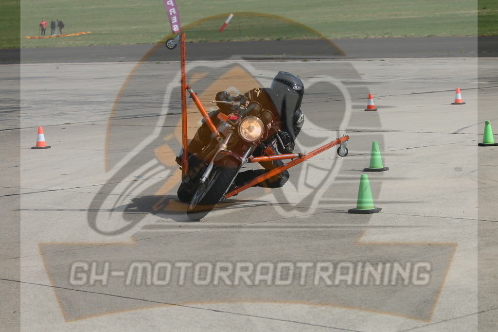 IMG_3868 | gh-motorradtraining-foto.de - Realisiert mit Pictrs.com