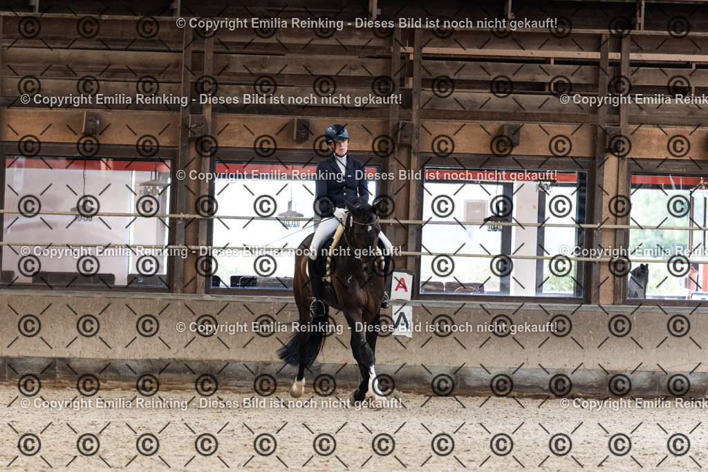 CL5A1601 | Emilia Reinking Fotografie - Realisiert mit Pictrs.com