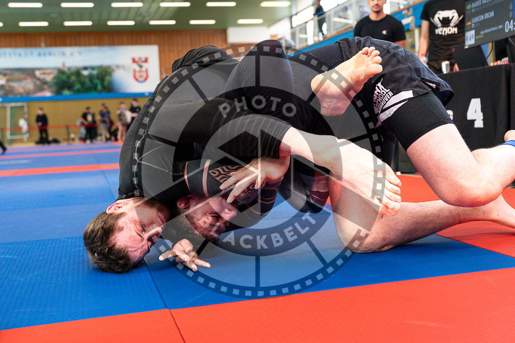 20250510PBB4753 | Athletes compete during the JJLG Berlin Open Jiu-Jitsu Championship on May 10, 2025 in Berlin, Germany. © Chiara Dazi / photoblackbelt