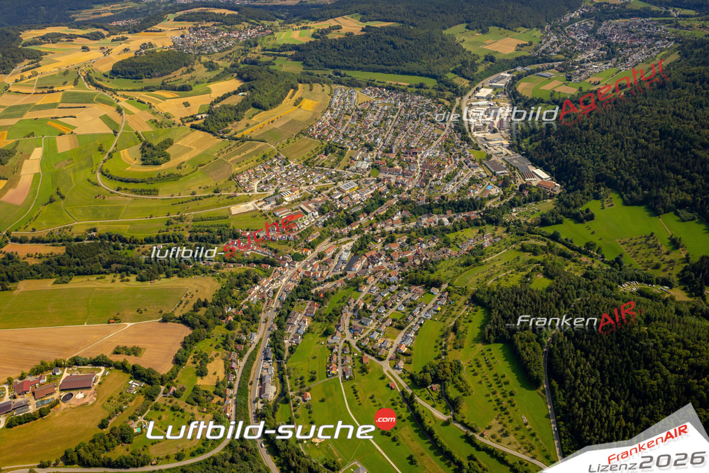 Das Luftbild zeigt :  Ebhausen - Die Luftaufnahme wurde 2024 vom UL-Flugzeug aus erstellt ( keine Drohne ) - Hochauflösende Luftaufnahme - Für grossformatige Ausdrucke geeignet. Die Geschenkidee !Mit Lizenz und Bildrechte bestellbar