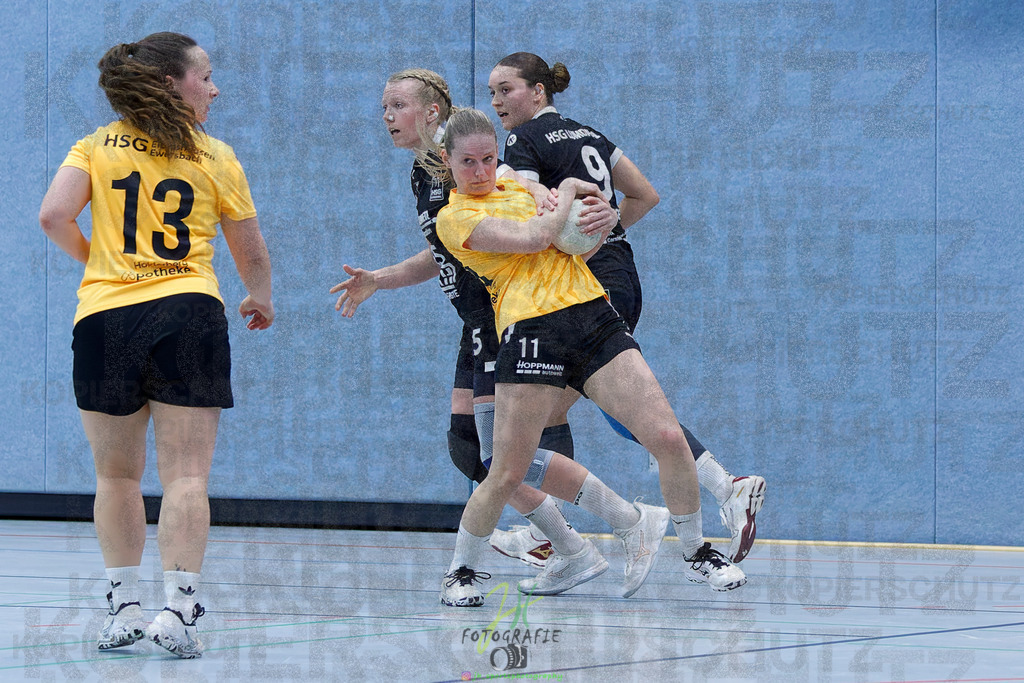 Handball Frauen Oberliga Mitte, HSG Eibelshausen/Ewersbach - HSG Lumdatal | Handball Frauen Oberliga Mitte, HSG Eibelshausen/Ewersbach - HSG Lumdatal am 21.02.2026 in Dietzhölztal-Steinbrücken (Sporthalle am Hammerweiher)Photo © 2026 - Jörg Heinrich - Realisiert mit Pictrs.com