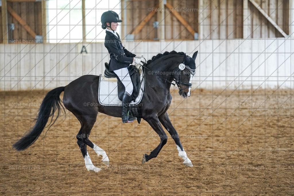 20230520-FAH05422 | Frühjahrsturnier, Landsberg am Lech, 2023, Reitclub Landsberg, Turnierbilder, Fotos Turnier Landsberg, Fotoagentur Herrmann, Turnierfotografen Bayern, Reitsport Fotograf, Pferde Fotograf