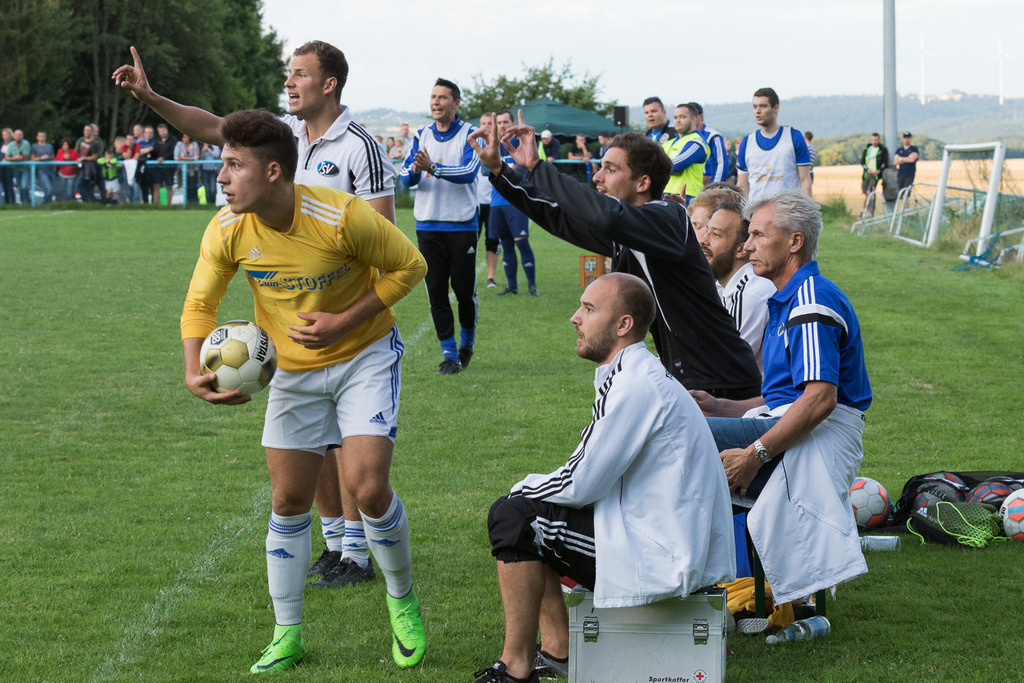 SG Morshausen - TSV Emmelshausen | Sportfotografie Hermann-Josef Stoffel - Realisiert mit Pictrs.com