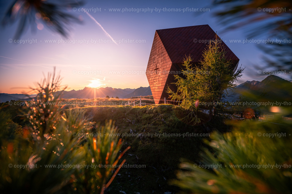 Granatkapelle ohne Schnee copyright  Thomas Pfister-29 | PHOTOGRAPHY BY THOMAS PFISTER