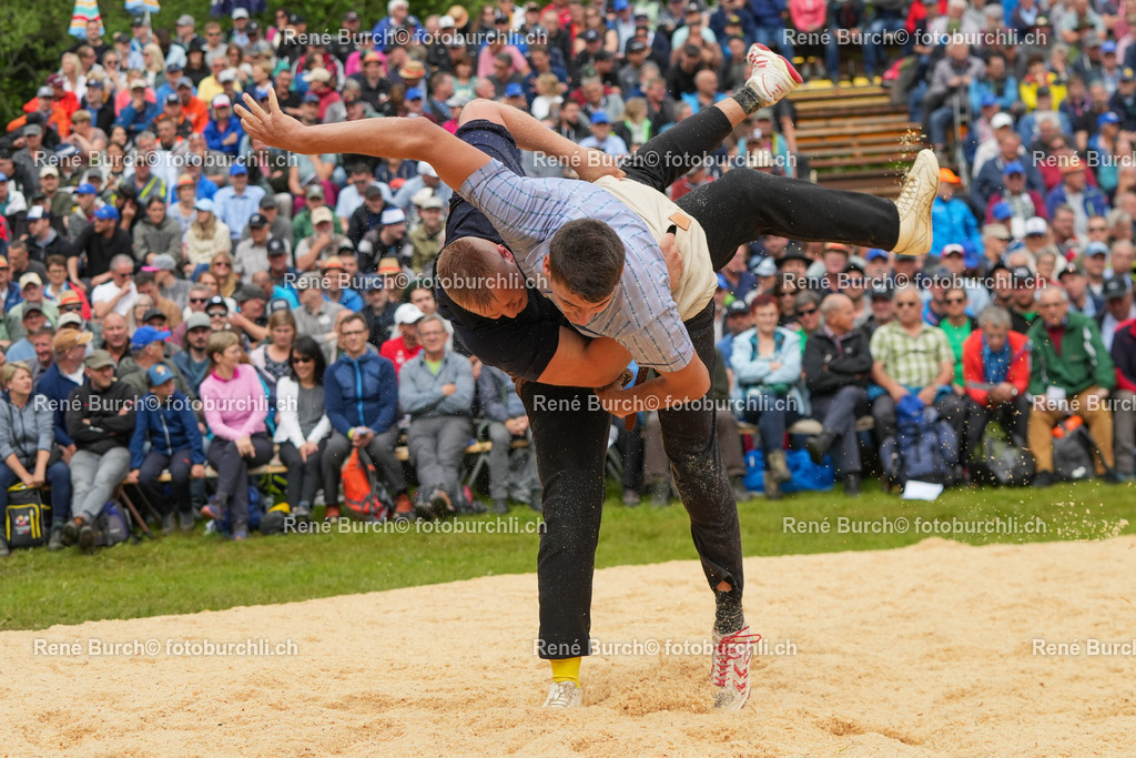RB-03877 | René Burch leidenschaftlicher Fotograf aus Kerns in Obwalden.  Hier finden sie Sport, Landschaft und Natur Fotografie.
 - Realisiert mit Pictrs.com