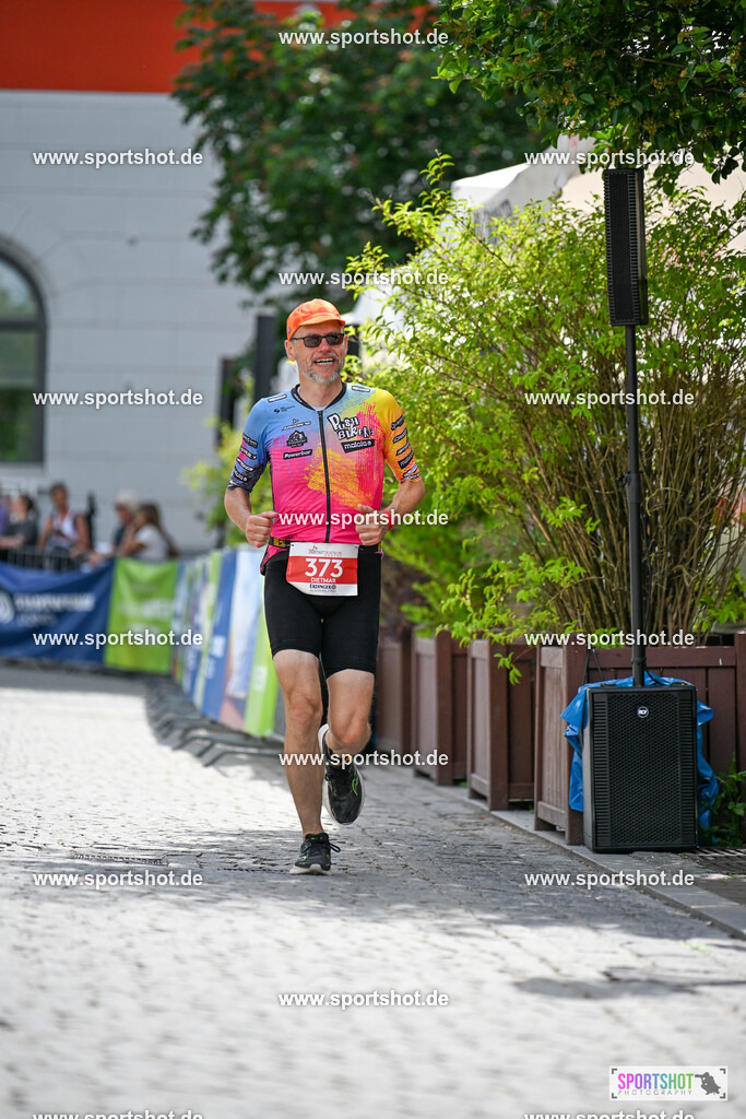 SZI_9180 | Stadttriathlon Erding 2025. #yourpictrs #sportshot_your_pictrs @Sportshotphotography #stadttriathlonerding Copyright: www.sportshot.de
