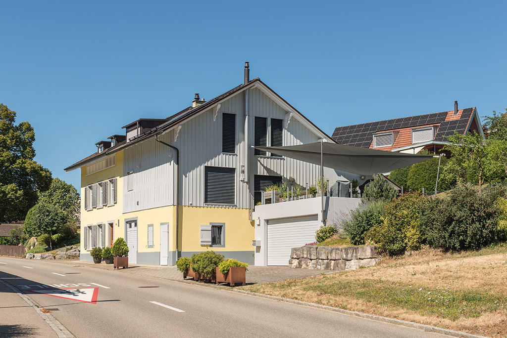 Ehemaliges Bauernhaus | in Lupsingen, Baselland, Schweiz - Realisiert mit Pictrs.com