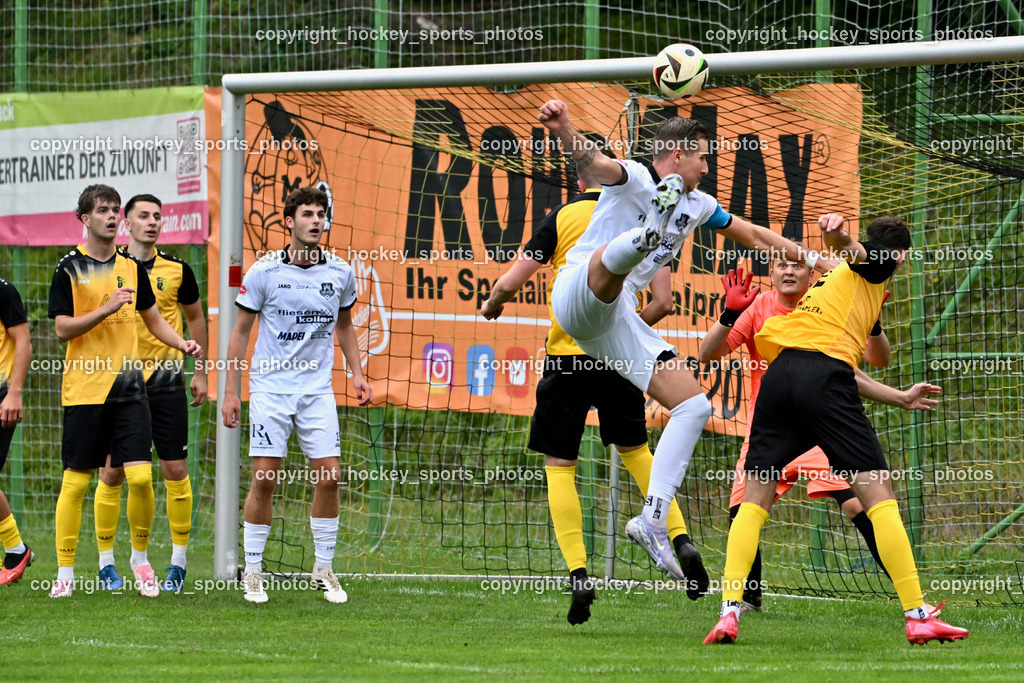 SV Arnoldstein vs. ATUS Velden | #8 Fabian Kopeinig ATUS Velden, #22 Markus Spanring SV Arnoldstein, SV Arnoldstein vs. ATUS Velden, SV Arnoldstein vs. ATUS Velden am 16.09.2025 in Arnoldstein (Waldparkstadion Arnoldstein), Austria, (Photo by Bernd Stefan)