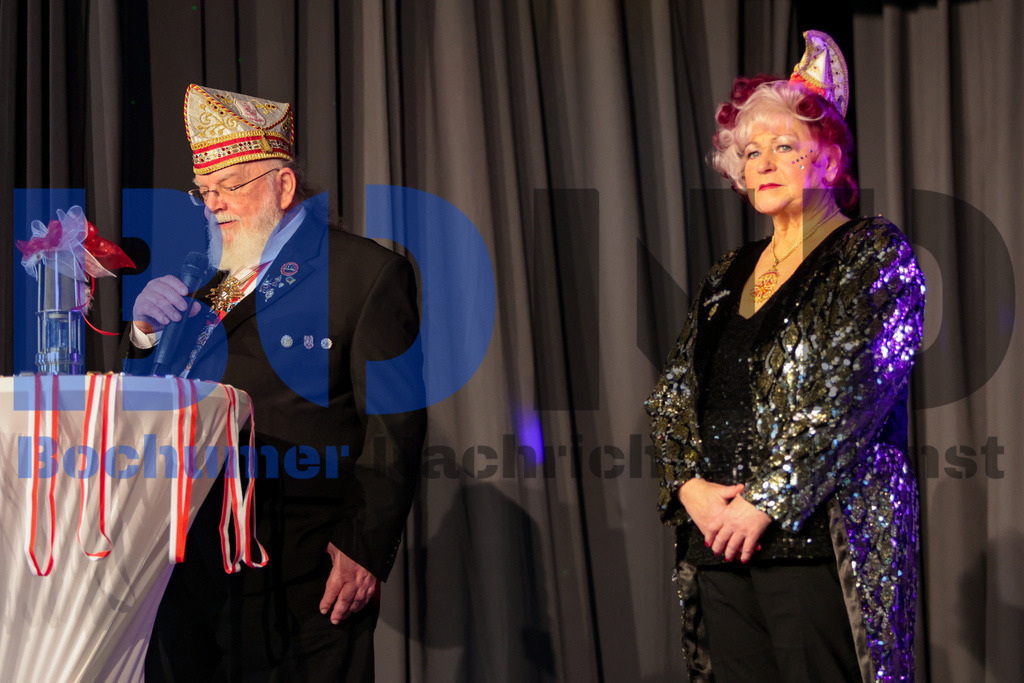 SES_GROKABO20250202-4 | bond - Realisiert mit Pictrs.com