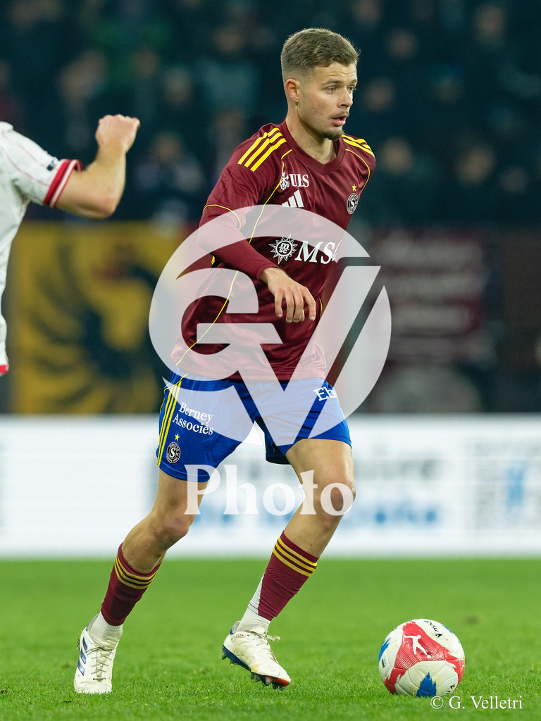 Brack Super League - Servette FC v FC Sion |  during the Brack Super League match between Servette FC and FC Sion at Stade de Geneve in Geneva, Switzerland