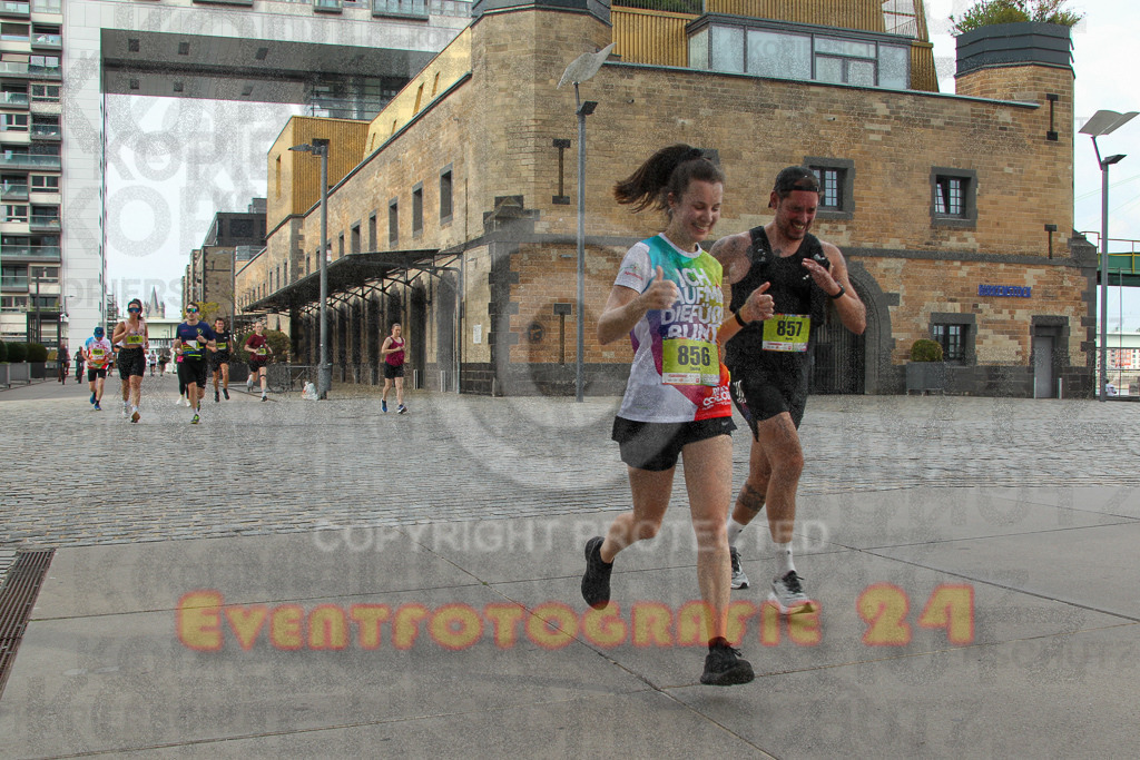 250920_1531_EV4_9057 | Sportfotografie im Rhein-Sieg Kreis, Köln, Bonn, NRW, Rheinland Pfalz, Hessen, etc. Unser Tätigkeitsfeld umfasst den Laufsport vom Volkslauf über den Marathon, Duathlon, Triathon bis zum Ultralauf wie Kölnpfad Ultra oder Schindertrail.