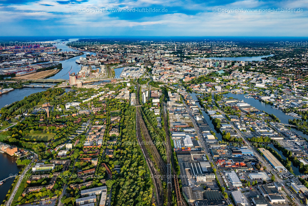 Hamburg_Rothenburgsort_ELS_5946200925 | HAMBURG 20.09.2025 Entwicklungsgebiet "Neuer Huckepackbahnhof der Industriebrache an der Billstraße im Stadtteil Rothenburgsort in Hamburg. // Development area "New piggyback station on the industrial wasteland at Billstrasse in the Rothenburgsort district of Hamburg. Foto: Martin Elsen