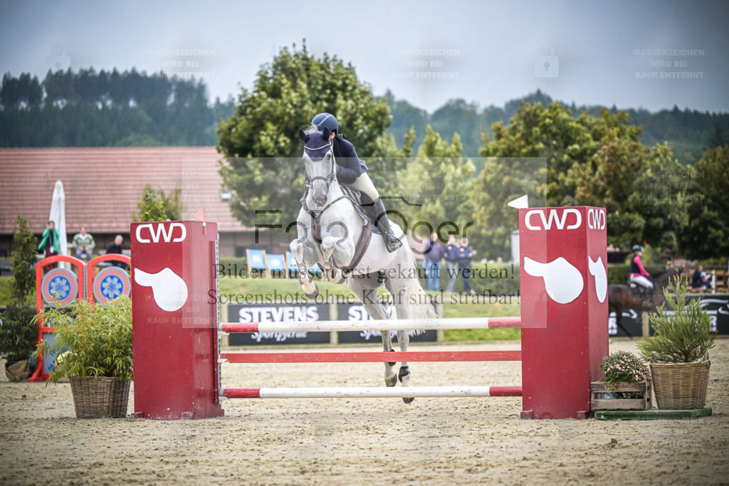 DOS_0528 | Entdecke hochwertige Reitturnierfotos von Foto Oger. Professionell, emotional und authentisch – jetzt Lieblingsmomente im Shop bestellen. - Realisiert mit Pictrs.com