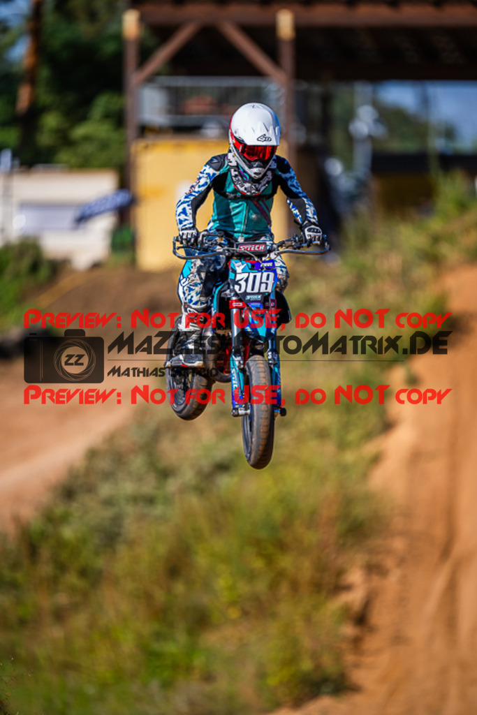 MaZZes_FotoMatrix_230916_2027 | ROOKIES