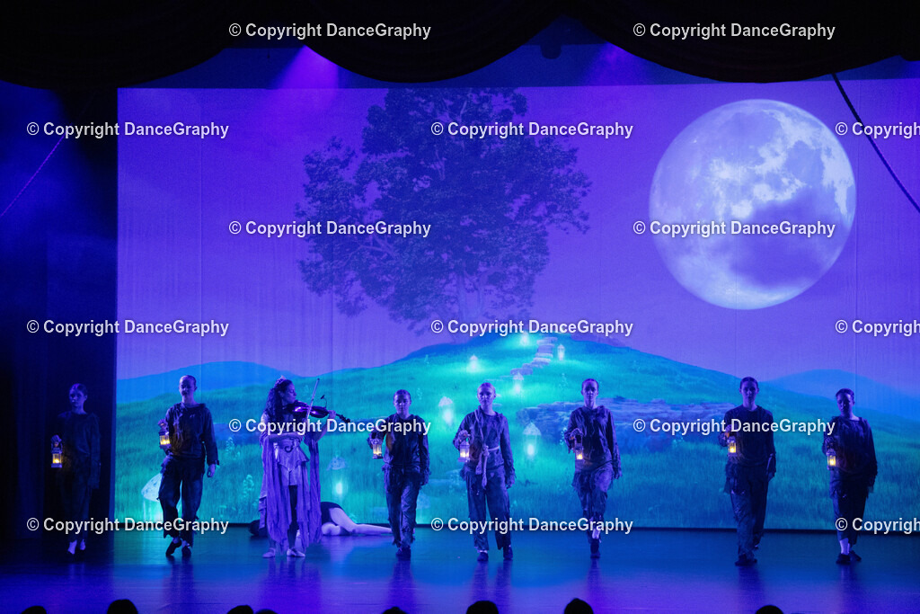 GPHY1475 | DanceGraphy - Realisiert mit Pictrs.com