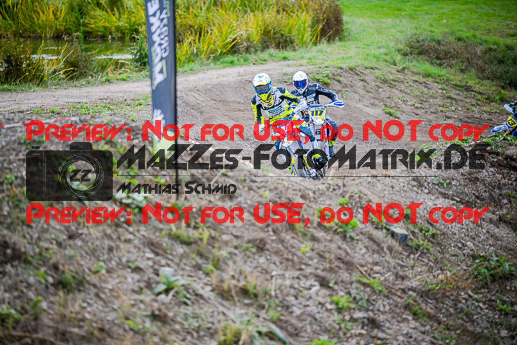 MaZZes_FotoMatrix_220904_4281 | S1