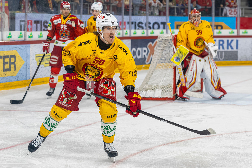 EHCB vs SCL_20260307-4898 | Sportbilder, Sportfotograf, Hochzeits- und Eventfotografin, Flugshows, Portraits und Tiershooting, Aviation, Downhill, Nationalleague, Swissleague, International