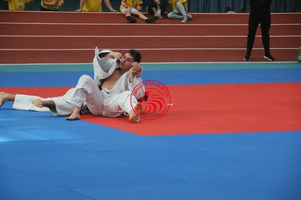 MSY-2022-10-30-7947 | Fotos vom Adler Cup - Pictures from Adler Cup

Hier findet Ihr alle Eindrücke und großen Momente der Adler Cup Wochenenden. Here you will find all impressions and great moments of the Adler Cup weekends. - Realisiert mit Pictrs.com