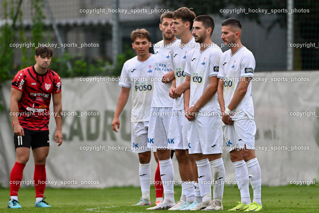 SAK vs. ATUS Ferlach | #11 Val Zaletel Cernos ATUS Ferlach, #9 Luka Gajic SAK, #22 Leo Ejup SAK, #11 Luka Jerin SAK, #23 Zan Kumer SAK, #7 Hrvoje Jakovljevic SAK, SAK vs. ATUS Ferlach, SAK vs. ATUS Ferlach am 01.08.2025 in Klagenfurt (Sportpark Welzenegg), Austria, (Photo by Bernd Stefan)