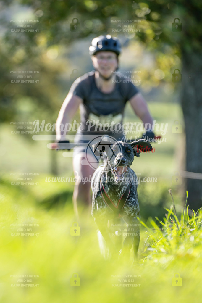 MompixPhotography_20TSB_E3_DS1-36 | PayLife