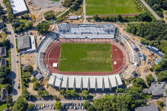 Bochum240809416Wattenscheid | Luftbild, Lohrheidestadion Fußballstadion und Leichtathletikstadion der SG Wattenscheid 09, Baustelle mit Neubau Westtribüne, Leithe, Bochum, Ruhrgebiet, Nordrhein-Westfalen, Deutschland