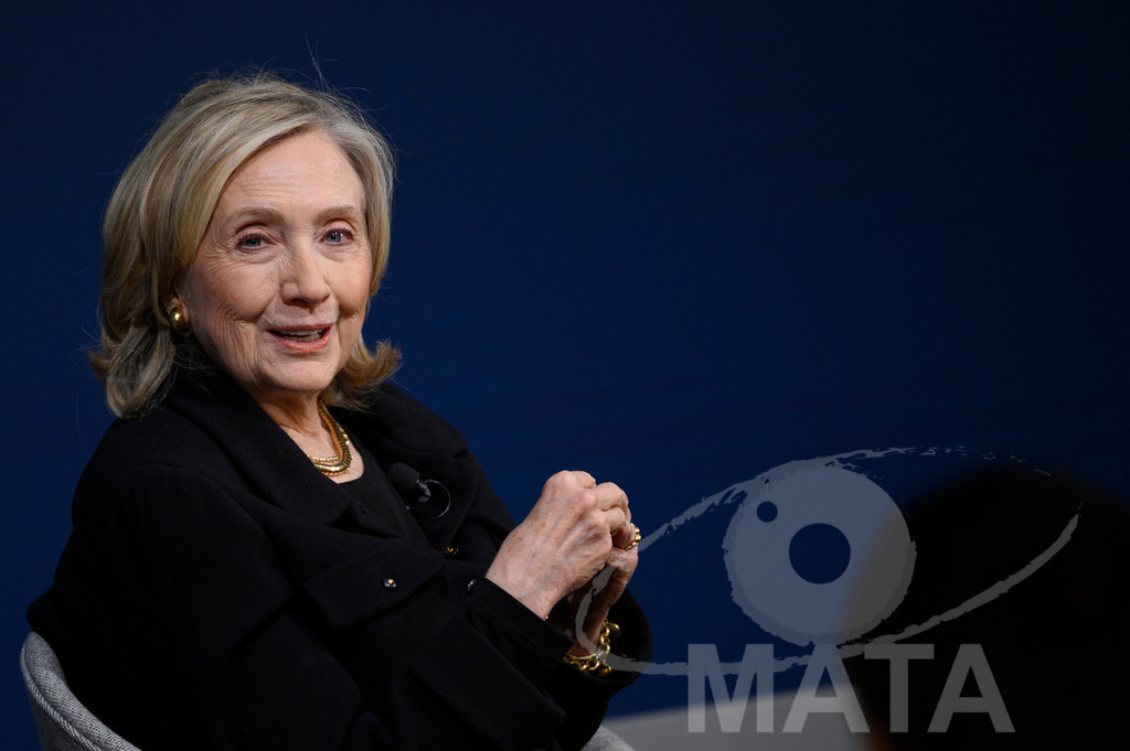 _DWI2993 | Die US-Politikerin Hillary Clinton auf der Veranstaltung Bridging Scholarship and Statecraft im Rahmen der Münchner Sicherheitskonferenz 2026. München, 13.02.2026 Bayern Deutschland  - Realisiert mit Pictrs.com