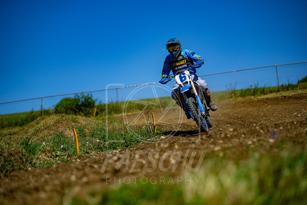Se E+R (191) | Paeschuphoto Shop - Wer nicht sucht der auch nicht findet.Ob Motocrossbilder oder von einem besuchtem Spiel, Hauptsache Action. - Realisiert mit Pictrs.com