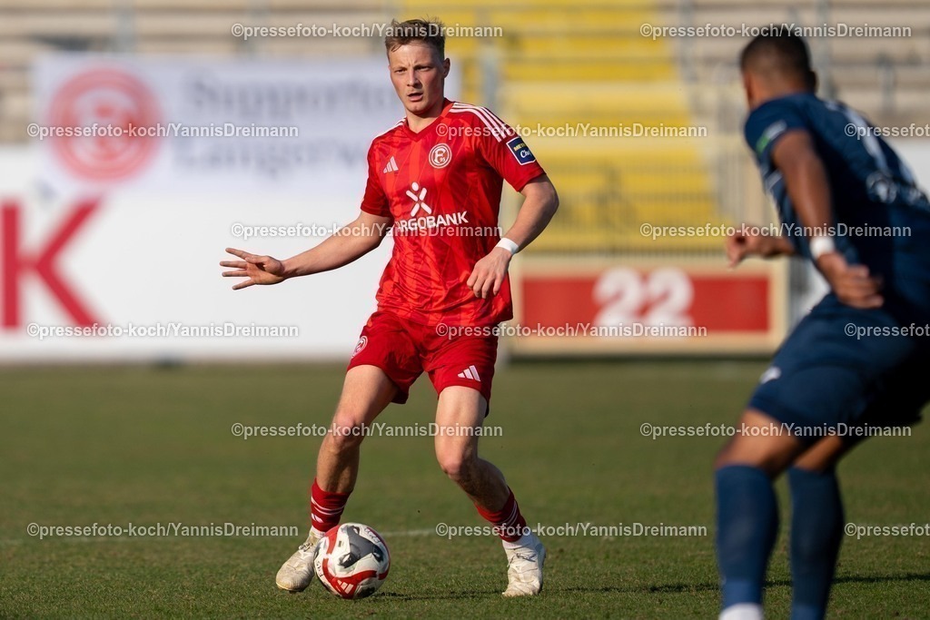 xYDR08032501109 | 08.03.2025, xydrx, Fußball, Fortuna Düsseldorf II (U23) - FC Gütersloh, Regionalliga West, Paul-Janes-Stadion: Kevin Brechmann (Düsseldorf II #27)