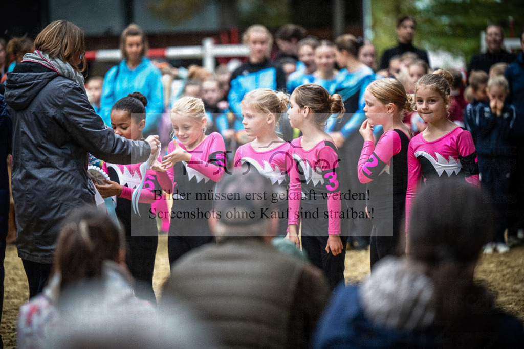 DOS_0279 | Entdecke hochwertige Reitturnierfotos von Foto Oger. Professionell, emotional und authentisch – jetzt Lieblingsmomente im Shop bestellen.Deutschlandweite Turnierfotografie. - Realisiert mit Pictrs.com