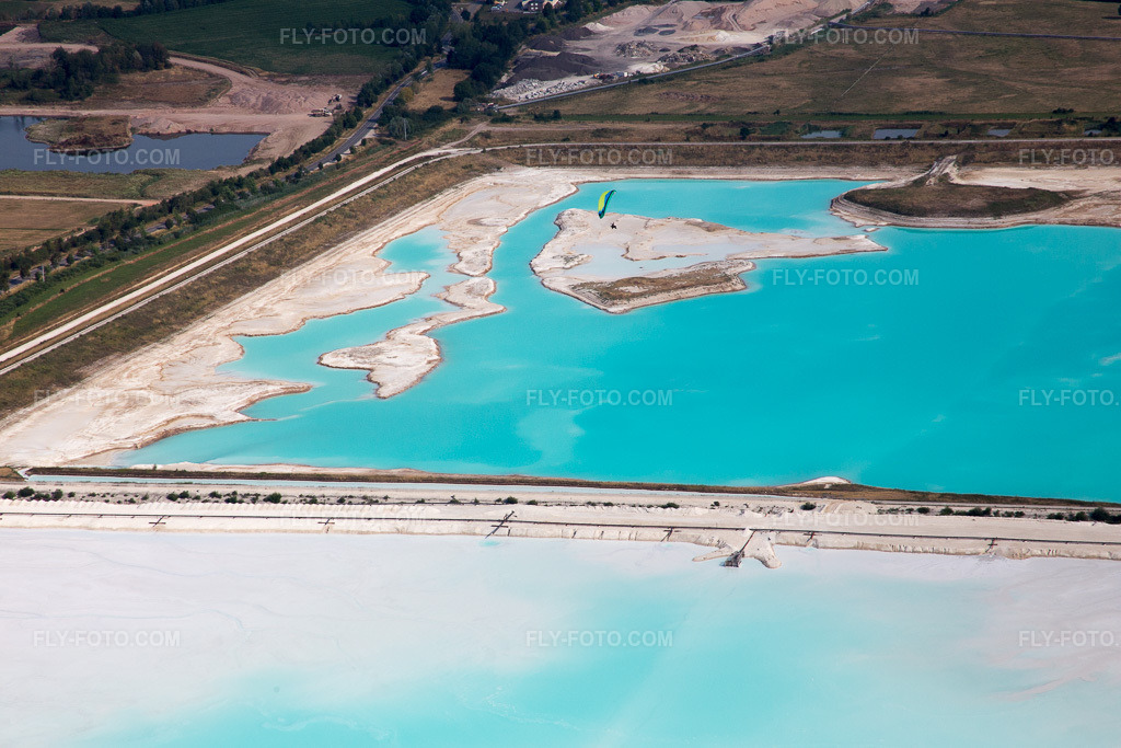 Aerial view: Saltworks in Rosières-aux-Salines in the state Meurthe et Moselle, France. – Photo: IMG_083140.jpg taken on 07/11/2015 by Werner Riehm/FLY-FOTO.com – Resolution of the original: 5472 x 3648 px