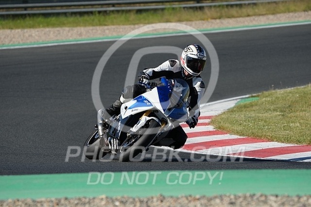 2025_05_13_PBK_21234 | Sportfotografie; SlowMotion; Video; Rennstrecke; Hafeneger; Speer; Racing; RSE; BMW; CBO; Trackday; Motorsportarena; Hockenheimring; Brno; Most; Barcelona; Valencia