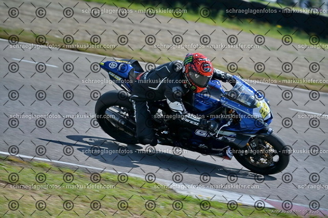 26BT02-0723 | markuskiefer.com - Realisiert mit Pictrs.com