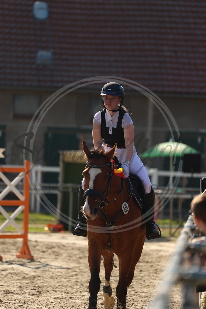 994A6236 | sabrinanicolaifotografie - Realisiert mit Pictrs.com