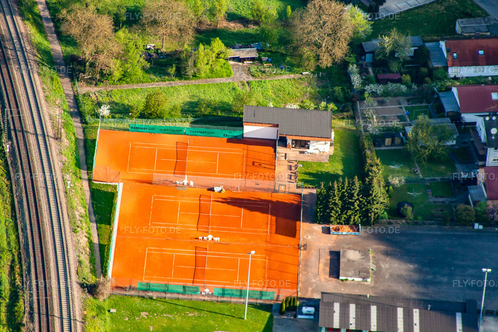 Luftbild: Tennisclub Rot-Weiß Söllingen im Ortsteil Söllingen in Pfinztal im Bundesland Baden-Württemberg in Deutschland. Foto: IMG_26809.jpg vom 28.04.2010 durch Werner Riehm/FLY-FOTO.de