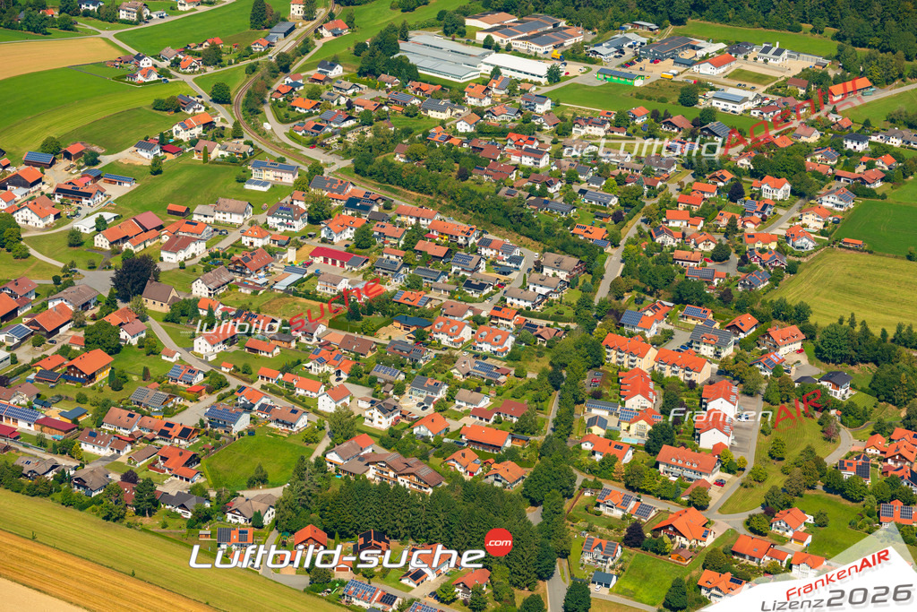 Luftaufnahme  Großarmschlag  Grafenau Das Luftbild wurde 2025 vom UL-Flugzeug heraus erstellt ( keine Drohne ) - Hochauflösende Luftaufnahme -Nicht vergleichbar mit Google Maps oder Satelittenbilder- Die Geschenkidee !Mit Lizenz und Bildrechte bestellbar