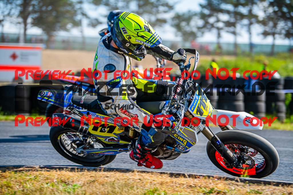 MaZZes_FotoMatrix_220529_6381 | Fotograf Mathias Schmid
Sportfotograf,
Eventfotograf,
Hochzeitsfotograf,
Portraitfotograf