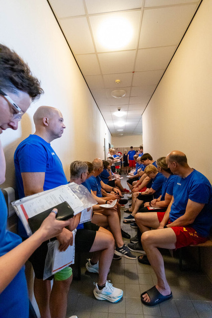DLRG, Wettkampf, Rettungssport, Landesverbandsmeisterschaften 2026 13.06.2026 | Bedburg, Deutschland - June, 13: [bX] aus dem Verein DLRG [ogX] im Lauf Nr. Einschwimmen der Landesverbandsmeisterschaften 2026 im MonteMare Bedburg. In dem Lauf Nr. Einschwimmen traten die Teilnehmenden in der Disziplin unbekannt gegeneinander an. (Foto: Benedikt Lang (DLRG) - Realisiert mit Pictrs.com
