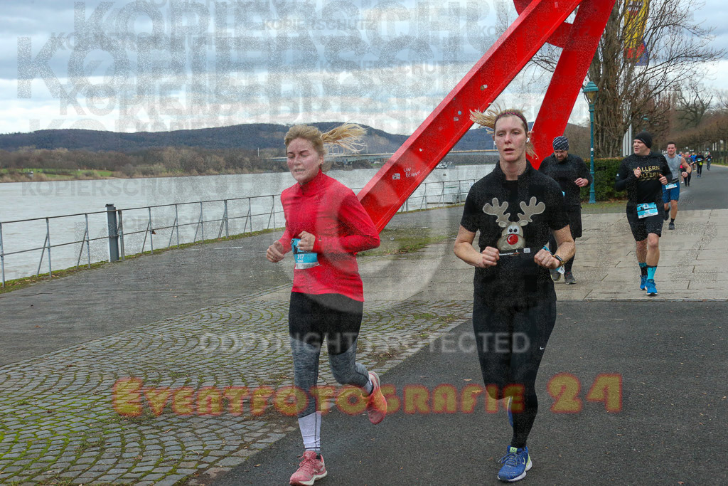 221231_1200_EX1_0050 | Sportfotografie im Rhein-Sieg Kreis, Köln, Bonn, NRW, Rheinland Pfalz, Hessen, etc. Unser Tätigkeitsfeld umfasst den Laufsport vom Volkslauf über den Marathon, Duathlon, Triathon bis zum Ultralauf wie Kölnpfad Ultra oder Schindertrail.