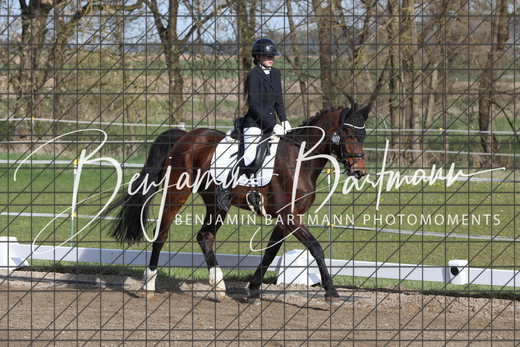 AZ2A2703 | Benjamin Bartmann Photomoments